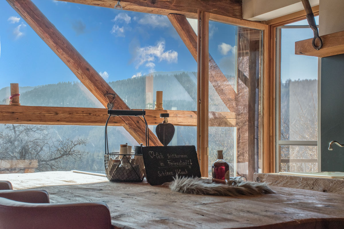 BienenAlm - Luxury alpine hut - fabolous view - mountains and sea in front of the door